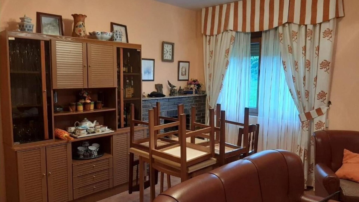 Cedeira House | Very cozy house with fireplace and heating