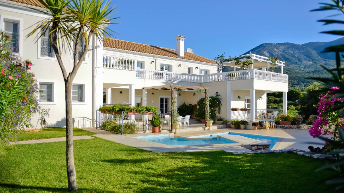 Karavados Villa | Very Large Luxury Villa With Private Pool And Breathtaking Views