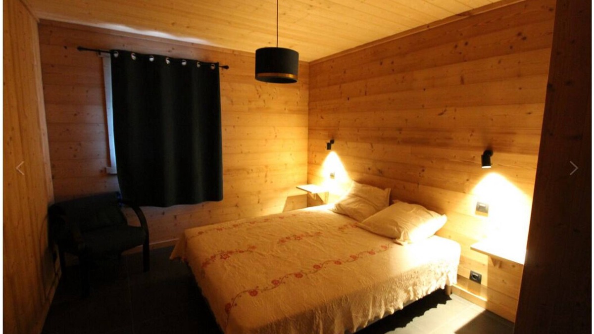 Superbolquere Ski Chalet | Very large upmarket chalet Font-Romeu