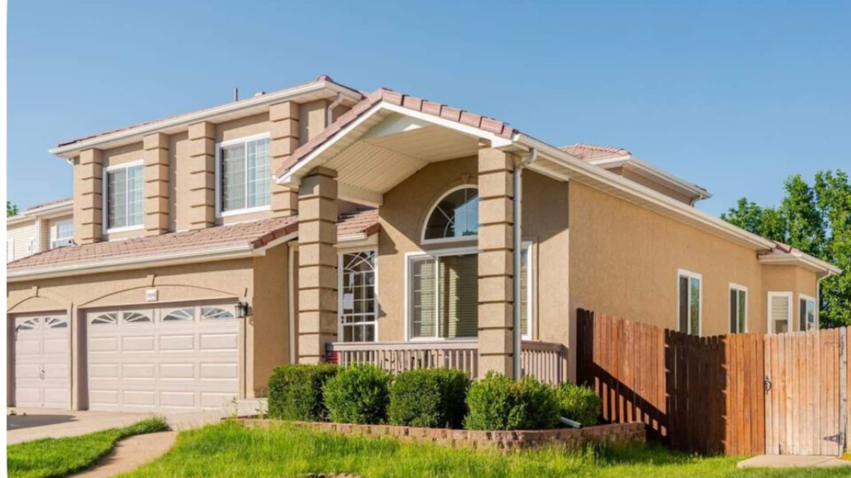 Green Valley Ranch House | Very nice 4-bedroom house. Five minutes from Denver international airport
