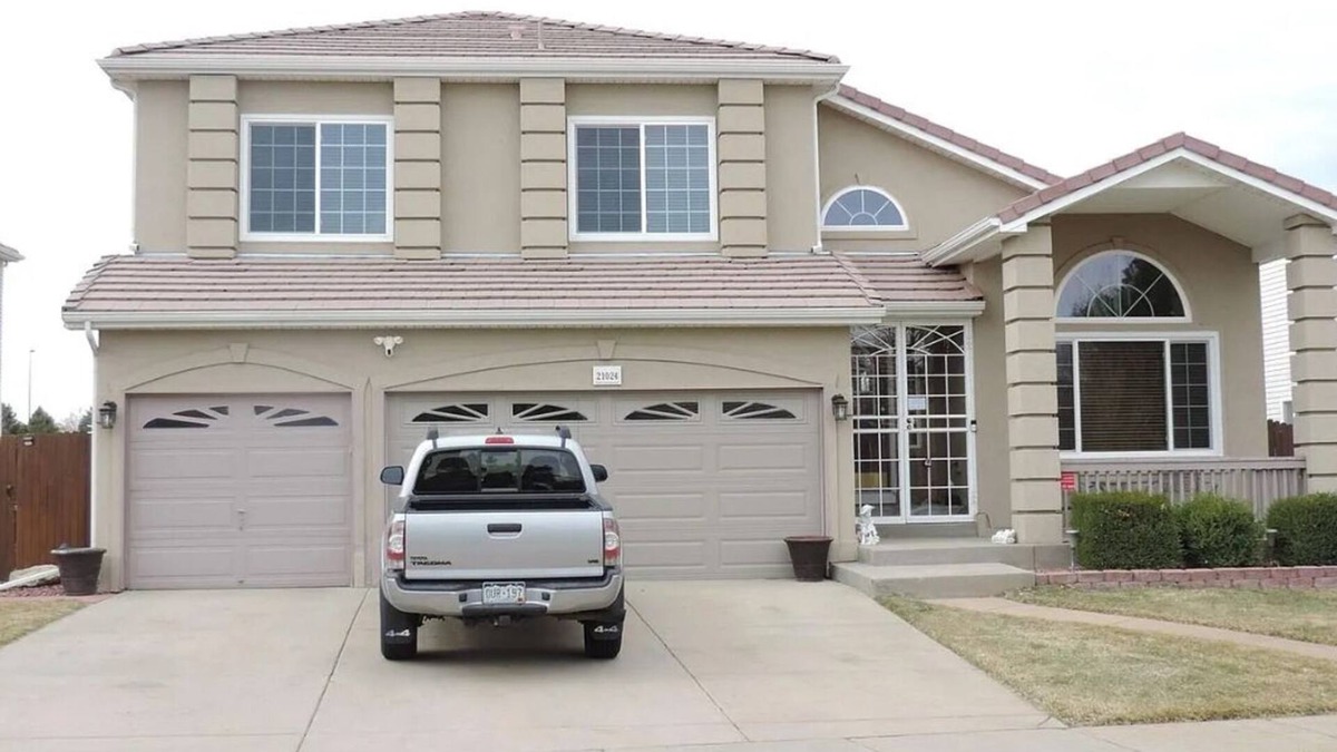 Green Valley Ranch House | Very nice 4 bedrooms house. five minutes from Denver international airport