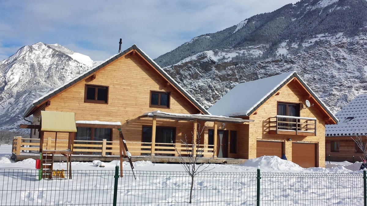 Le Bourg-d'Oisans House | Very nice apartment T1 quiet and ideally located