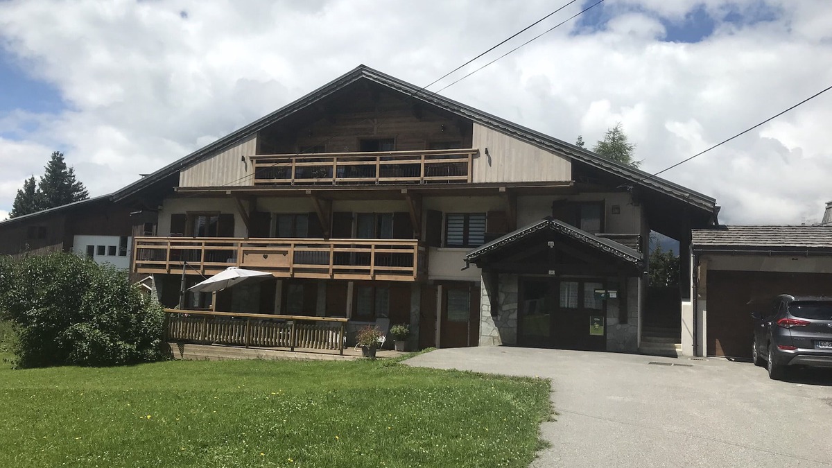 Cohennoz House | VERY NICE APARTMENT ANY COMFORT 5/7 PERS. AT THE FOOT OF TRACKS CLASS 3 *