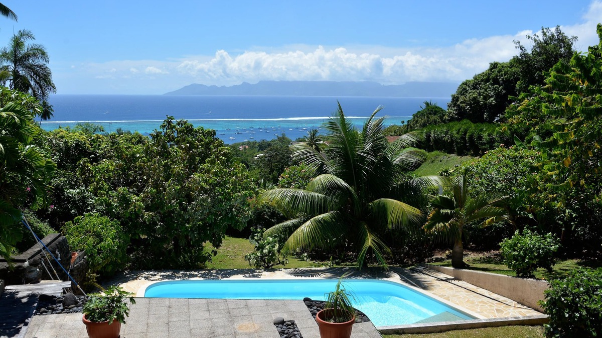 Punaauia Apartment | Very nice apartment in villa, private pool and exceptional sea view