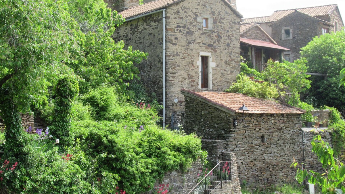 Bonnevaux House | Very nice old house with three terraces