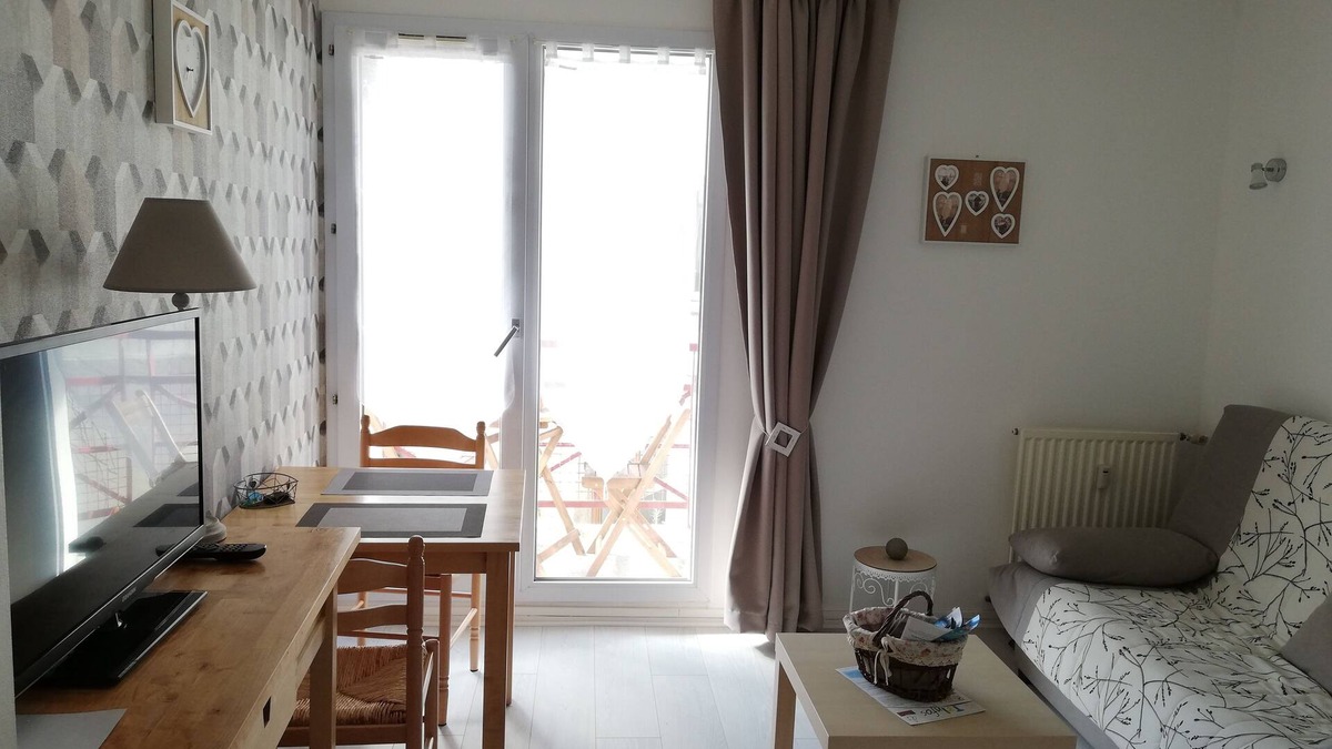 La Richardais Apartment | very nice studio DINARD/LA RICHARDAIS 5 minutes from the beach