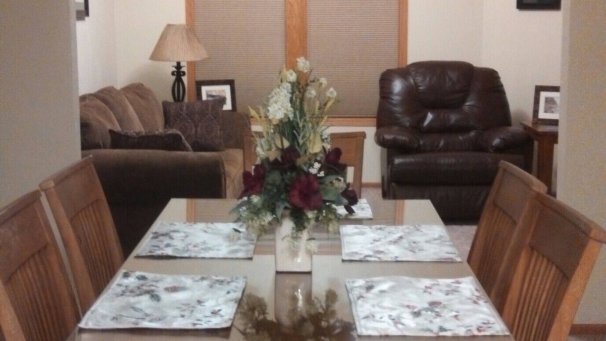 Fairmount Apartment | Very nice Two-Bedroom Apartment