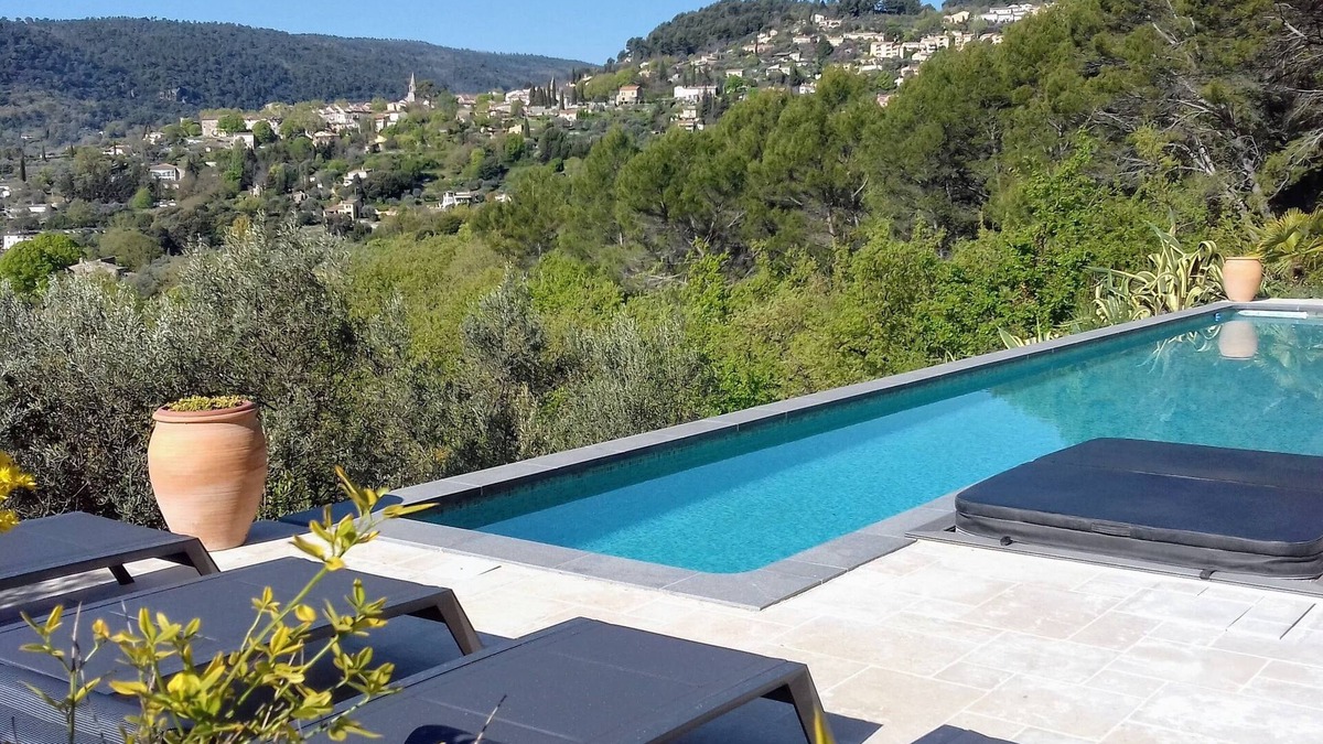 Bargemon Villa | VERY NICE VILLA WITH HEATED POOL AND SUPERB VIEW ON BARGEMON AND HILLS