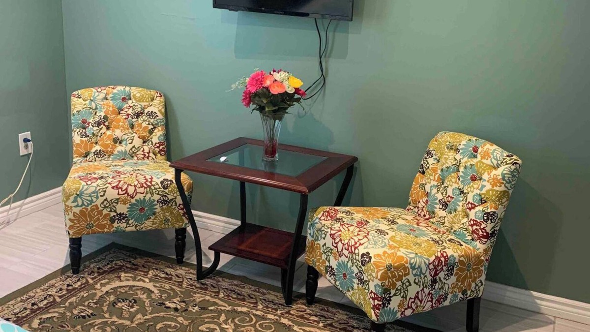 Levittown House | Very peaceful bedroom with separate bathroom and entrance