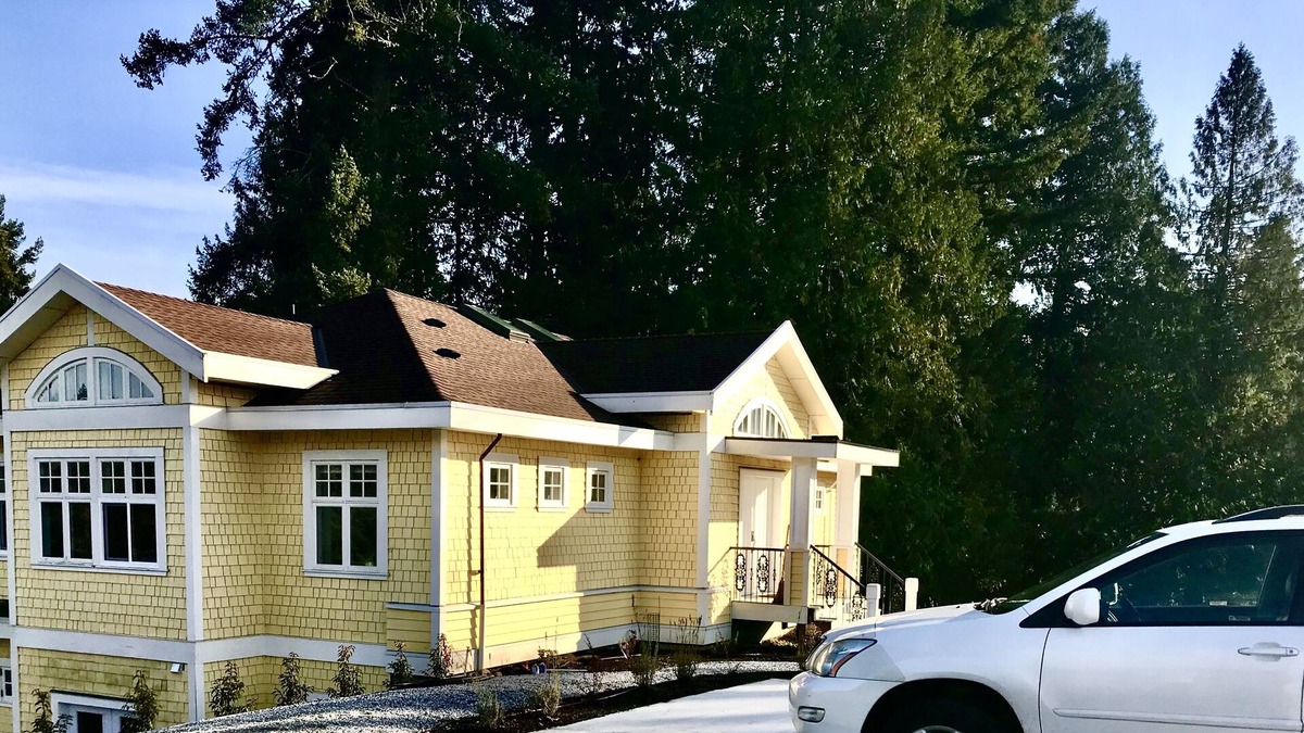 Chemainus House | Very private home 40 acres, ocean and ancient forest, kayaking off private dock