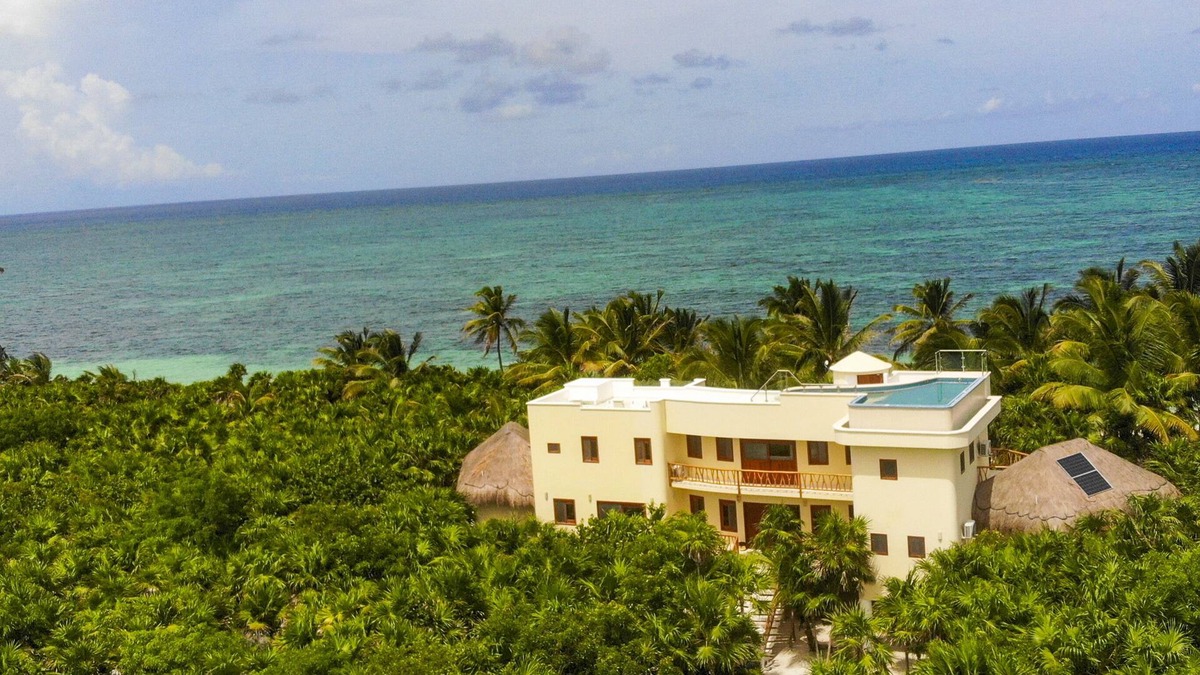 Chacchoben Villa | Very Private Villa Situated in beautiful Sian Kaan