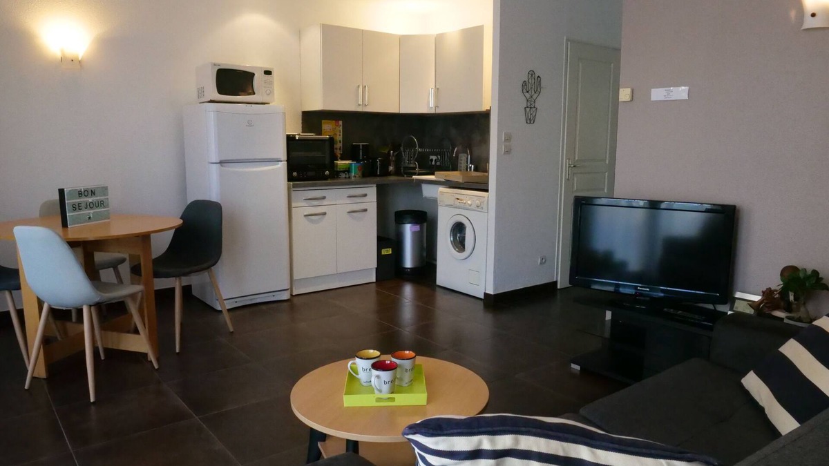 Besancon Apartment | Very quiet apartment in Besançon 2 people