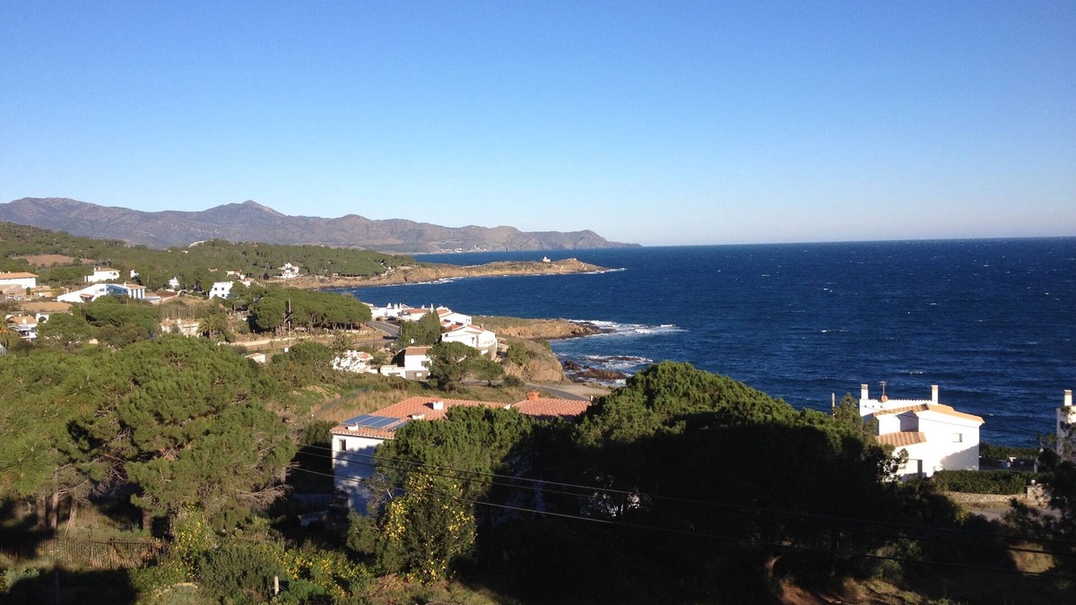 Port de la Selva Apartment | Very quiet apartment, sleeps 6, close to the sea, terrace, splendid view