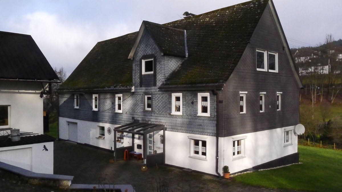 Hilchenbach Other | Very quiet holiday home in the Rothaar Mountains