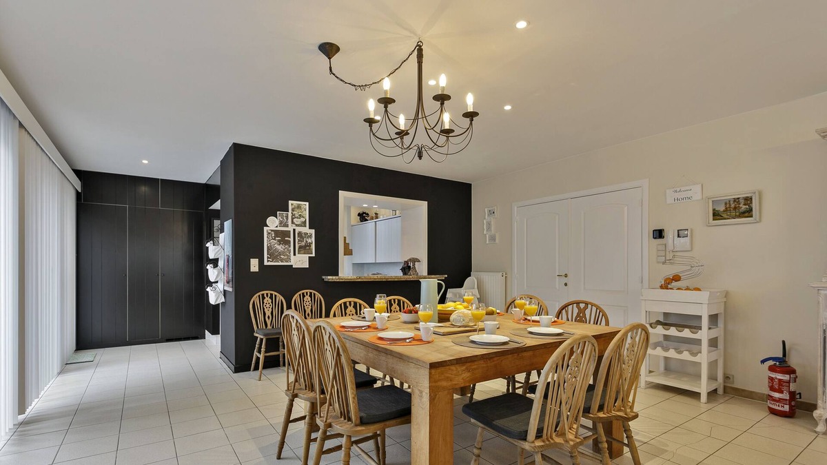 De Panne Apartment | Very spacious duplex apartment near Plopsaland!
