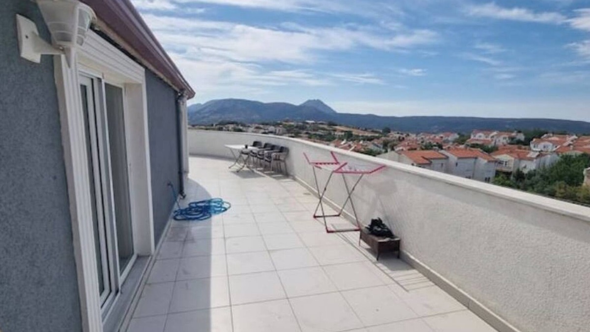 Gokceada Apartment | Very Spacious Terrace Apartment with Turkish Bath