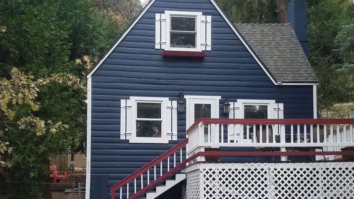 Arrowhead Villas Cabin | Very Special for the Holidays Restored/Updated Vintage Lake Arrowhead 1938 Cabin