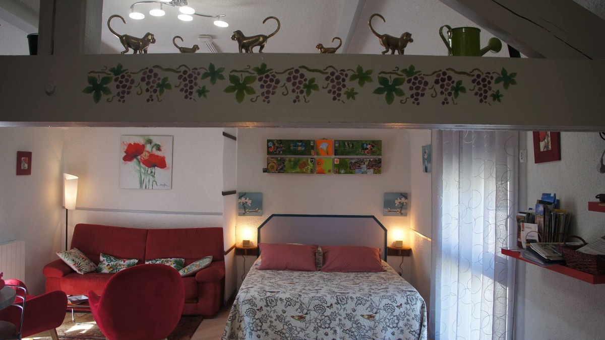 Champillon House | Very well-equipped gîte, quiet and comfortable.