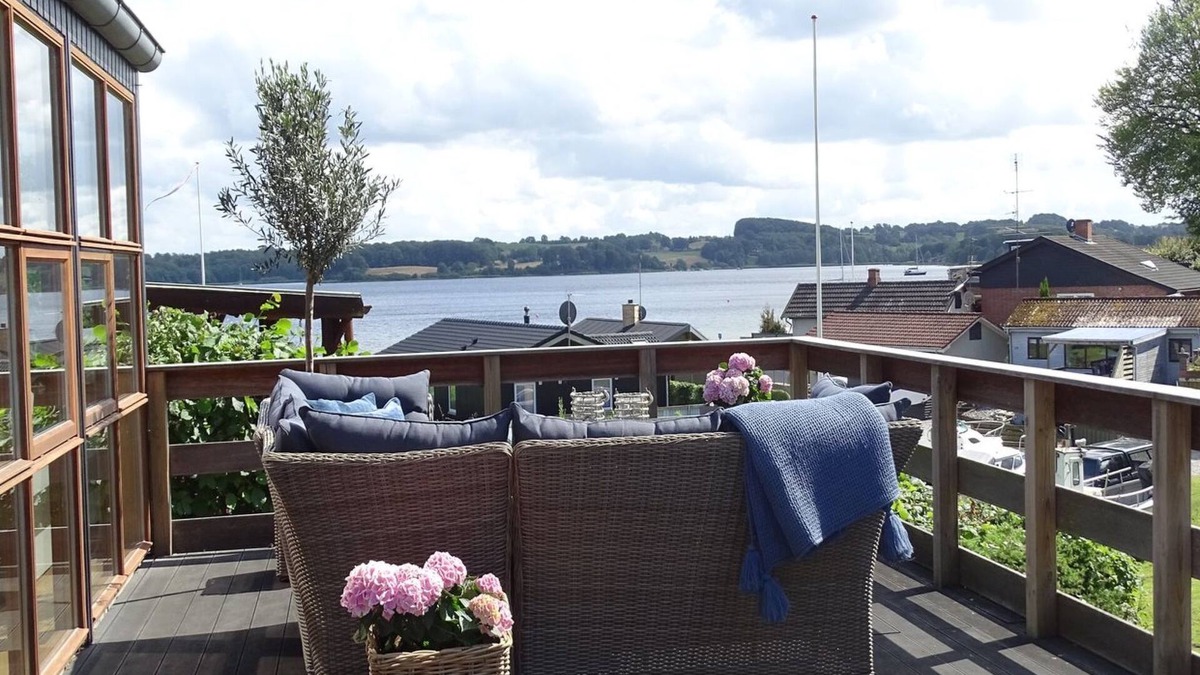 Diernæs House | "Veselin" - 100m from the sea by Interhome