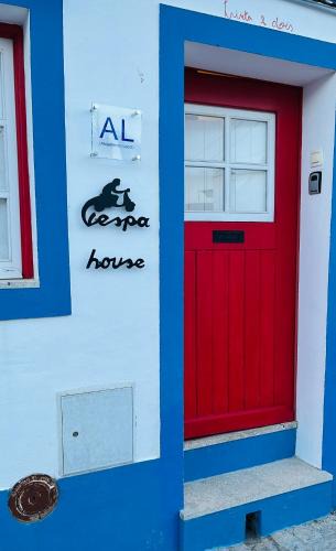 Arraiolos House | Vespa House