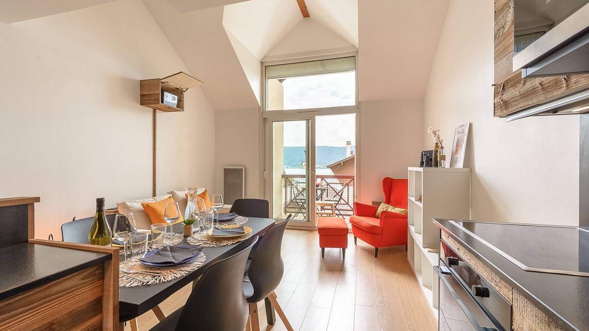 Veyrier-du-Lac Apartment | VEYRIER - Le Cocon du Veyrier, 2ch