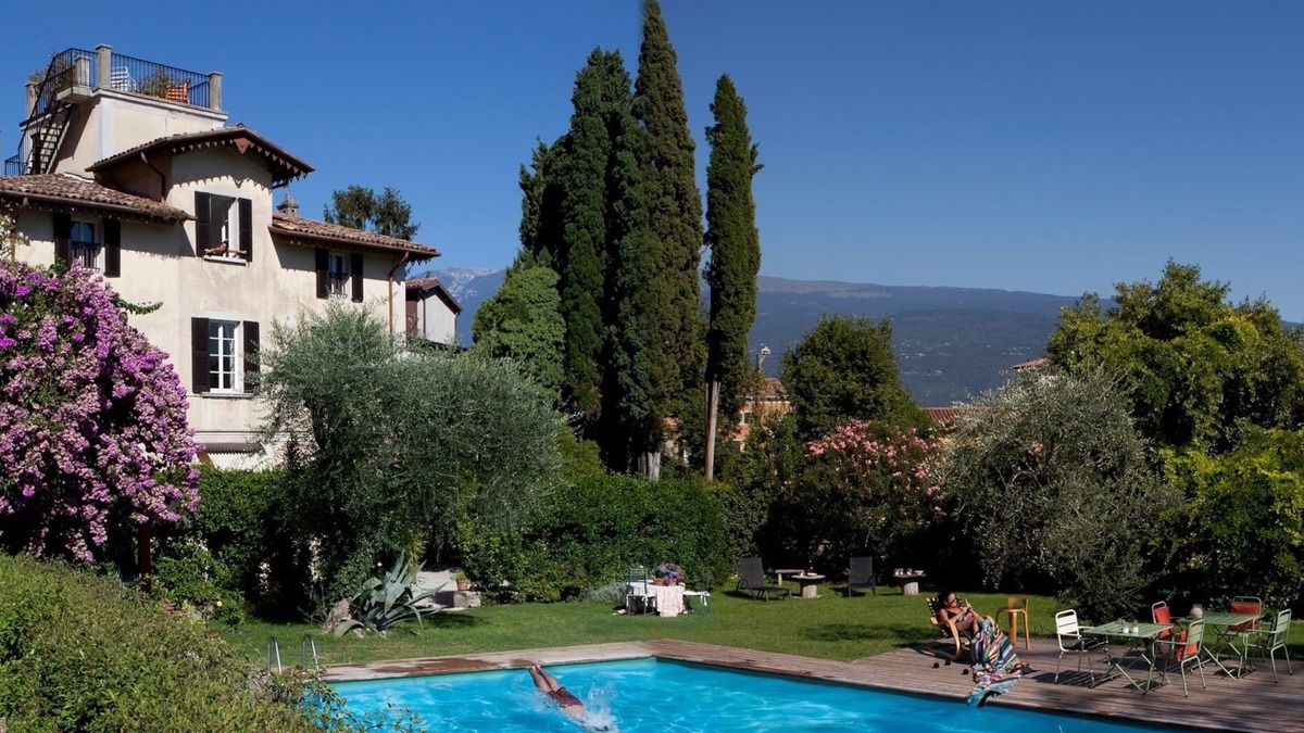 Bogliaco Apartment | VG ATTICO Near the lake with POOL -100 mt from the beach pool
