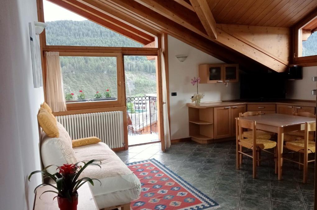 Turri Piano Apartment | Via Cancano Valdidentro-Bormio