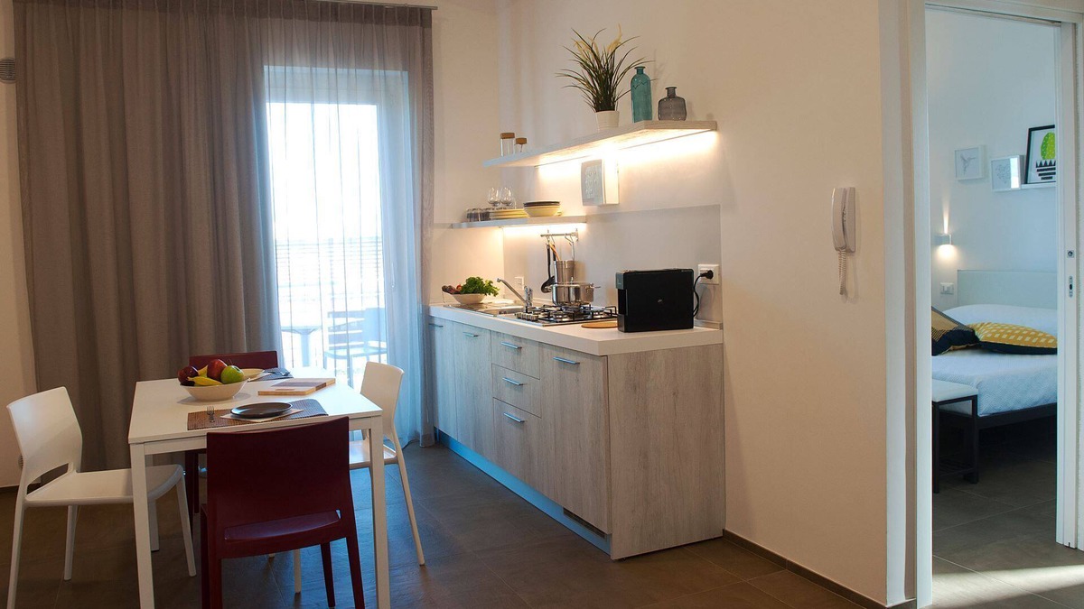 Torre Canne Apartment | Via del Faro Apartments - SUD - OVEST