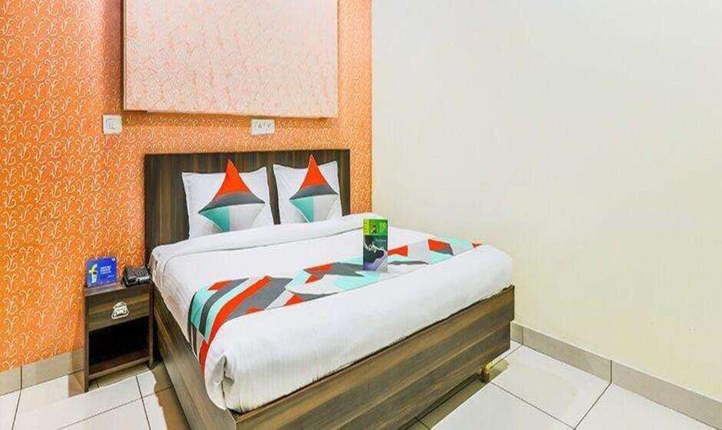 Sector 45 Hotel | Via Mayank Palace