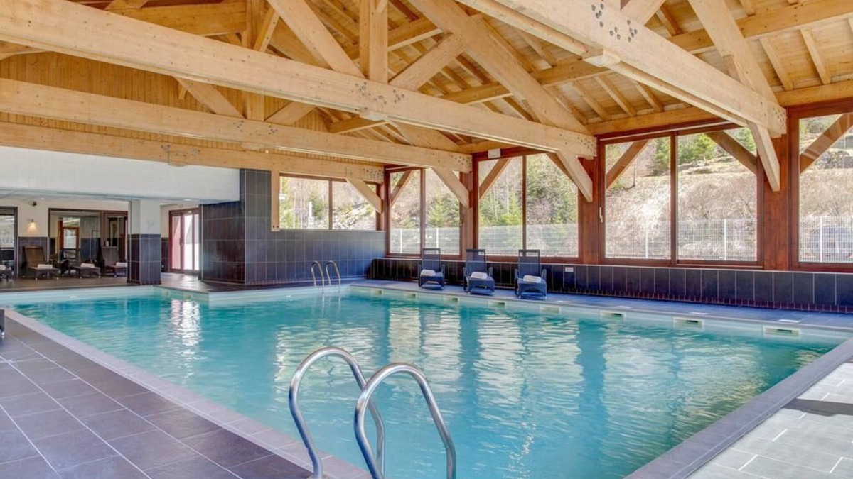 Vallorcine Apartment | Viachamonix* Comfort & Nature, Ski-in/Ski-out 2/3