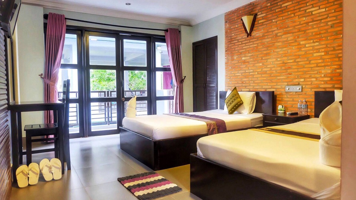Kampot Hotel | VIBOLA Guesthouse