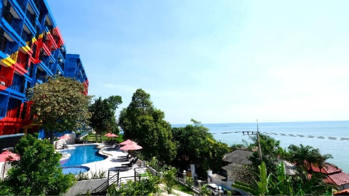 Ban Chang Apartment | Vibrant Rayong Beach only 5 mins to Phala Beach