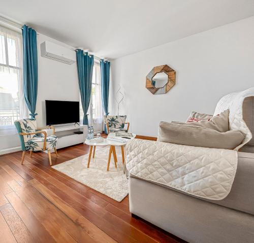 Thermal Apartment | Vichy Élégant F2 dans le Triangle d'Or