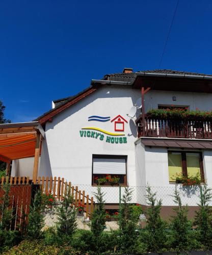 Buk House | Vicky's House