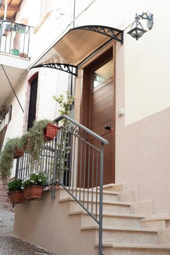 Santo Stefano del Sole Apartment | Vicolo del Sole