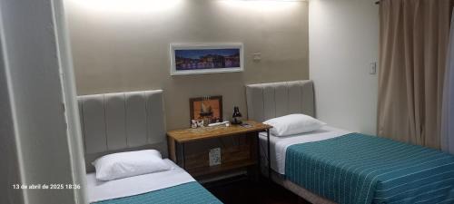 Ezeiza House | Victoria 3 Bed and Breakfast
