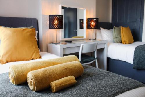Cannock House | Victoria Cottage