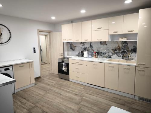 Sofia City Center Apartment | Victoria Elegance Apartment