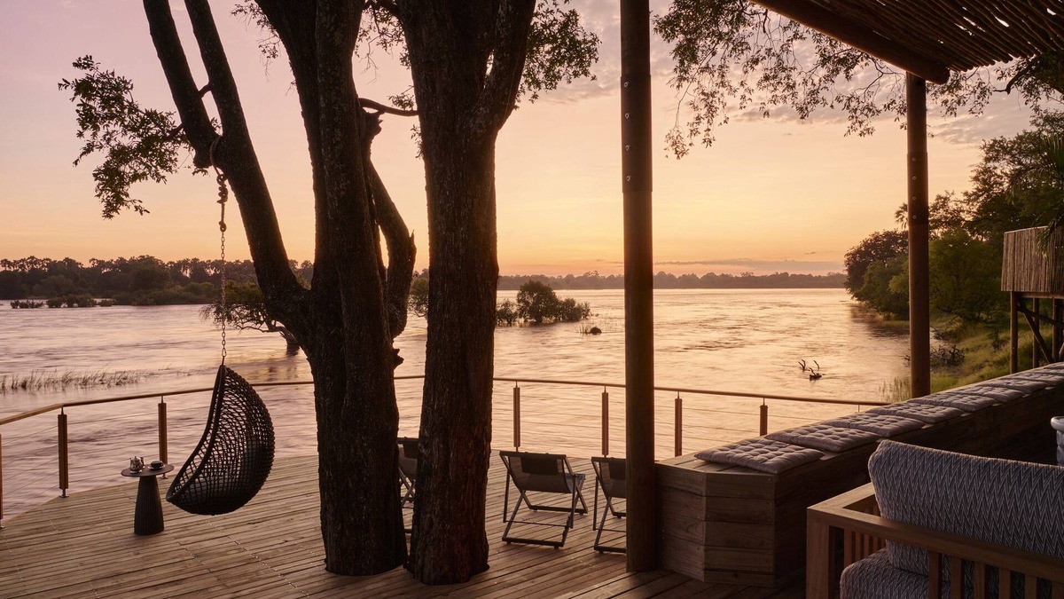 Victoria Falls Hotel | Victoria Falls River Lodge