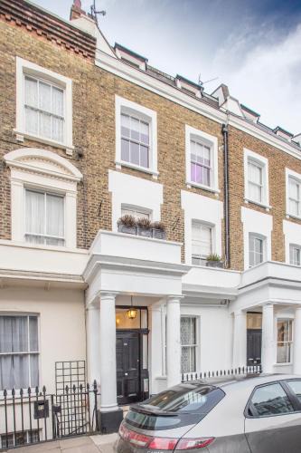 Warwick Apartment | Victoria Violet