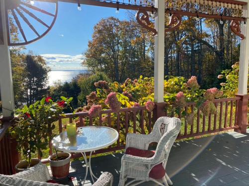 Lincolnville Bed & Breakfast | Victorian by the Sea