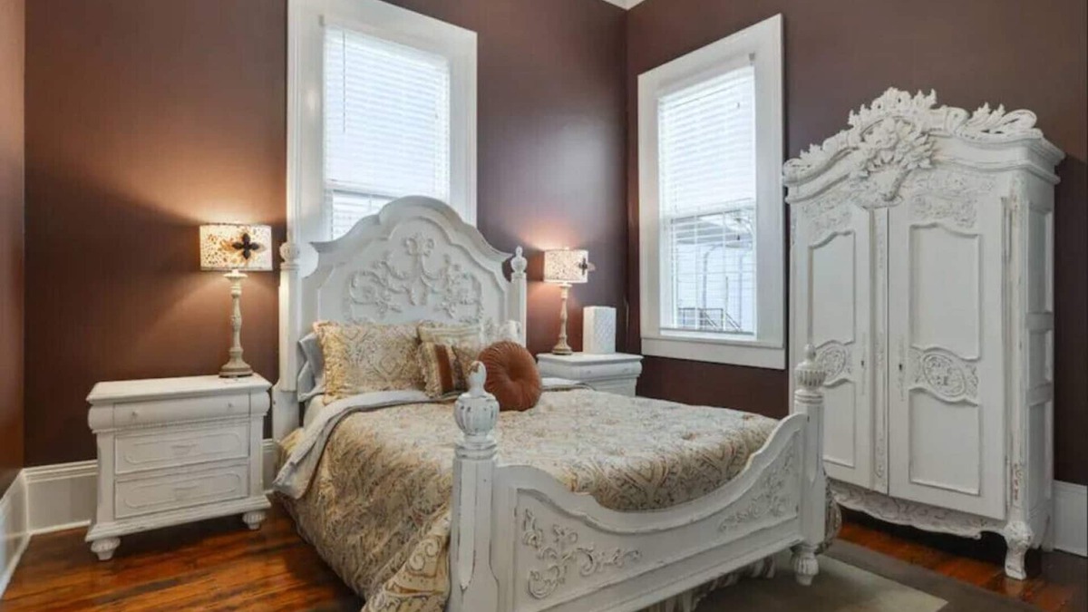 Faubourg Lafayette Apartment | Victorian Central City Apt | Near St Charles Ave