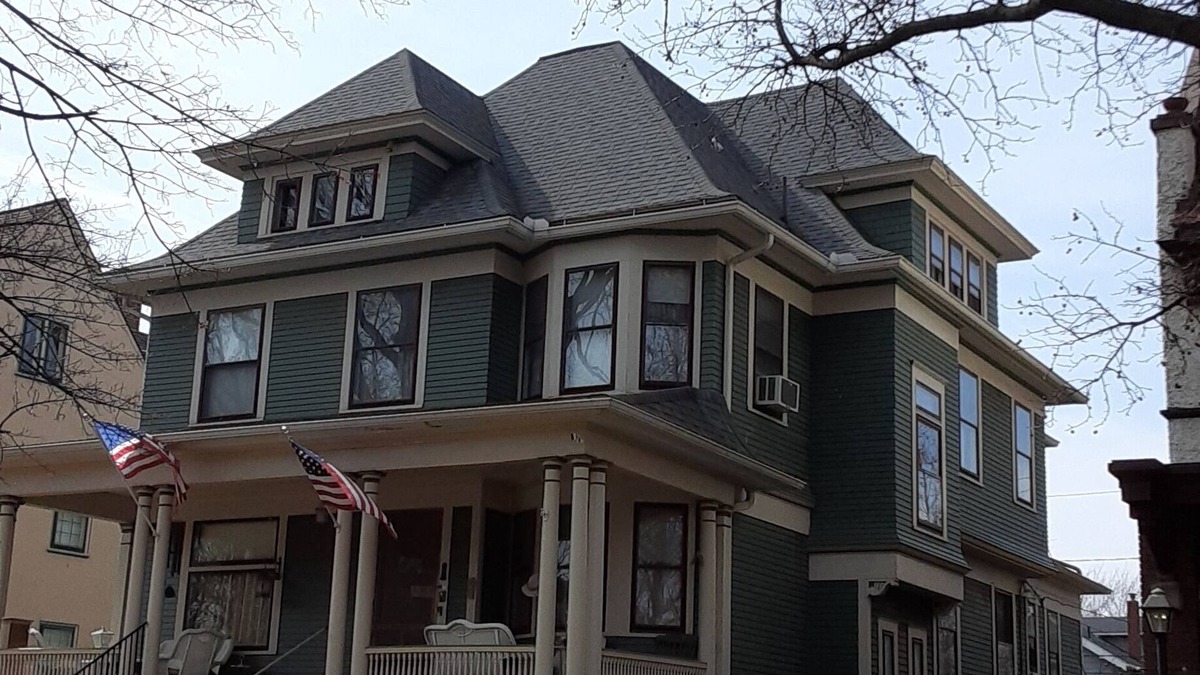 Downtown Toledo House | Victorian Home in Toledo's Historic Old West End
