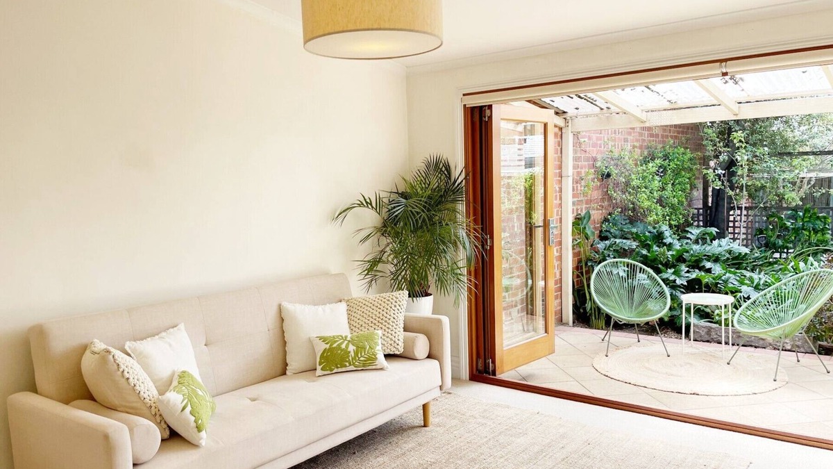 Brunswick West House | Victorian terrace with lush garden in the heart of the groovy inner north