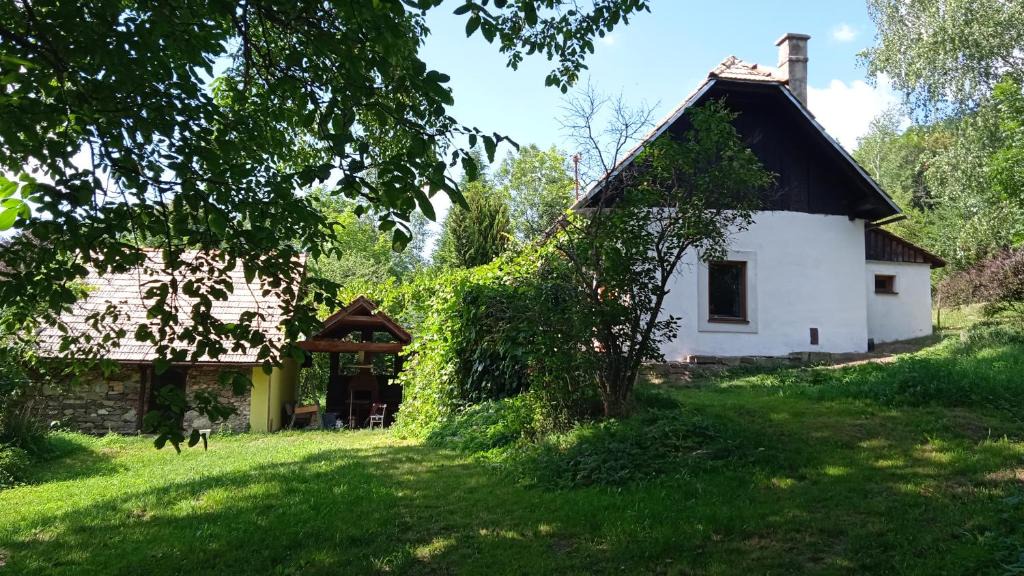Horny Tisovnik House | Vidiecky domček na samote