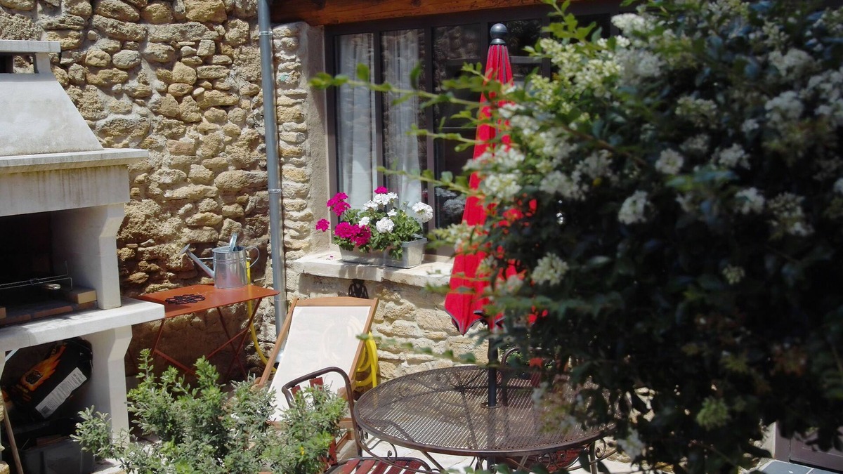 Suze-la-Rousse House | Vieilles Pierres et Détente - Les Calades de Suze