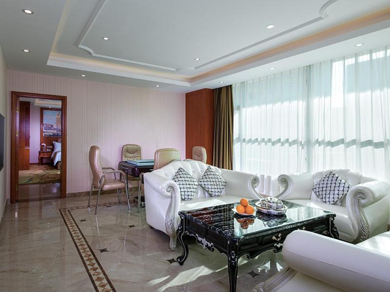 Shenzhen Hotel | Vienna 3 Best Hotel Shenzhen Pinghu Fumin Road