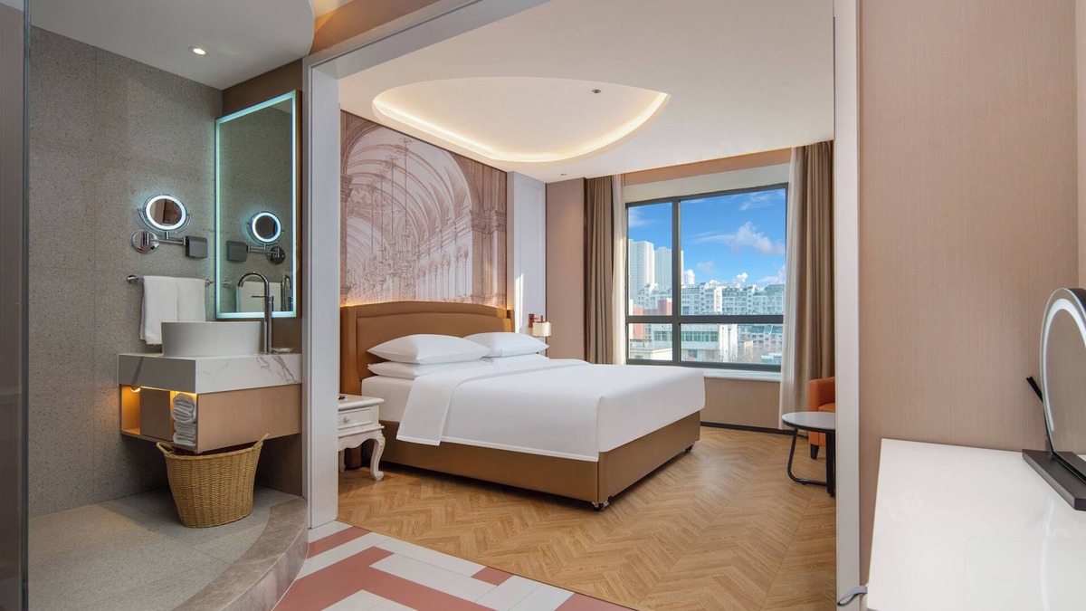 Lixia District Hotel | Vienna Sanhao Jinan Honglou SquareGarden