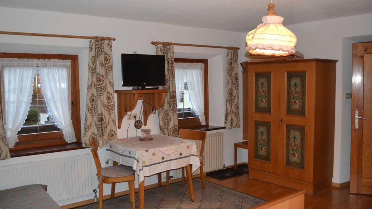 Achenkirch Apartment | Vierbettzimmer mit Dusche und WC - Landhaus Mayer