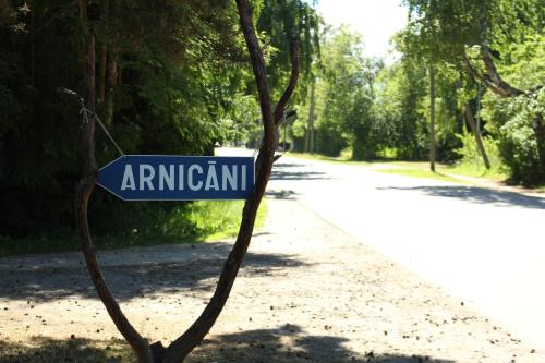 Ragaciems House | Viesu Māja Arnicāni